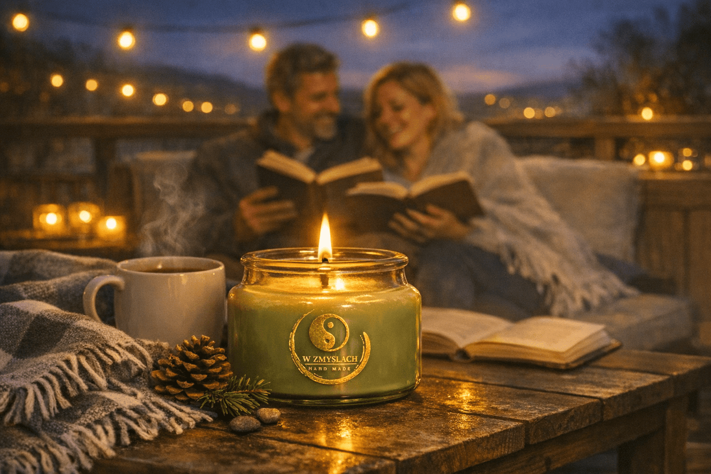 "Forest Spa" 330ml/50h palenia - zapachowa świeca sojowa. Sosna, świerk, las - W Zmysłach