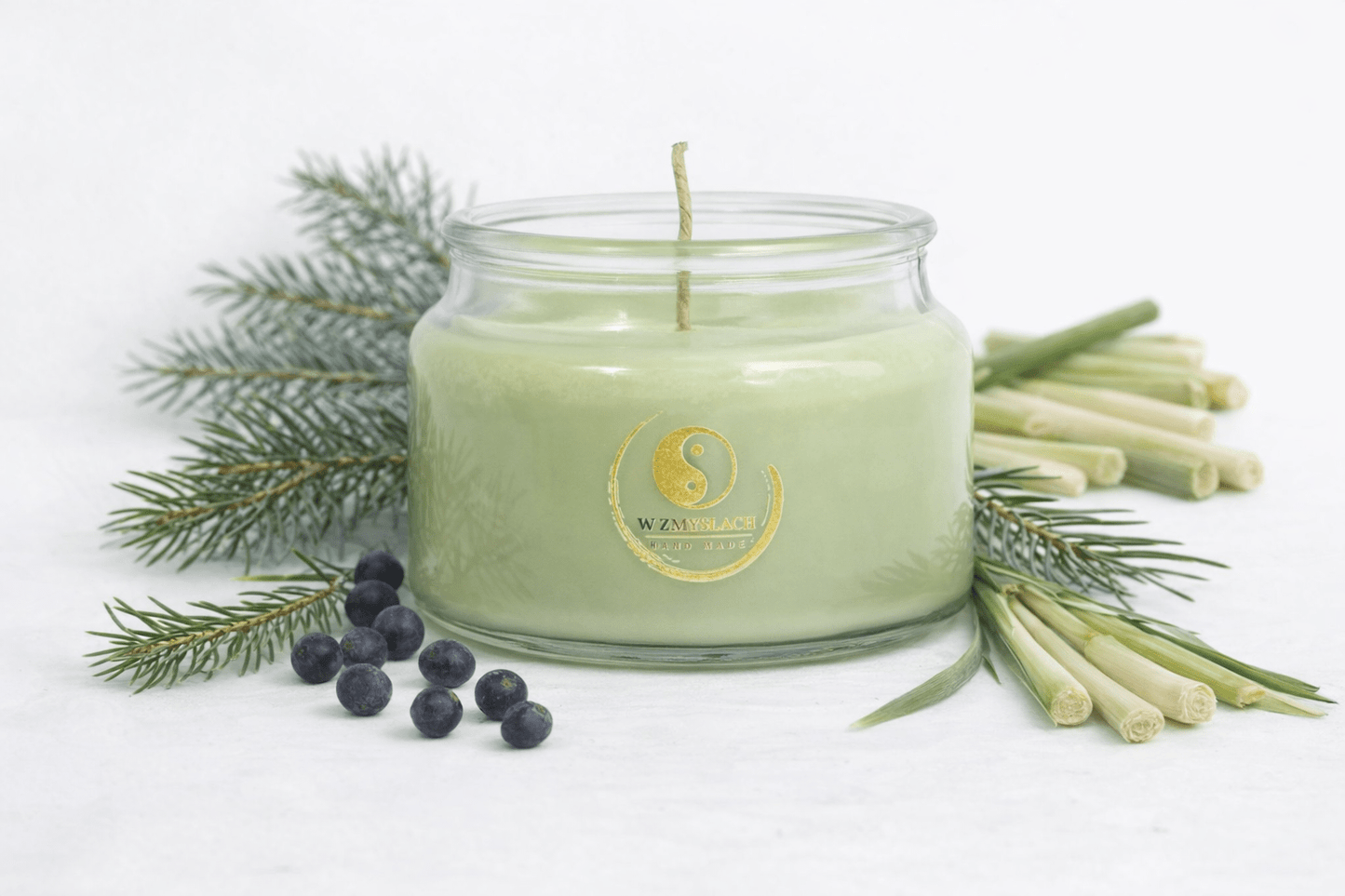 "Forest Spa" 330ml/50h palenia - zapachowa świeca sojowa. Sosna, świerk, las - W Zmysłach