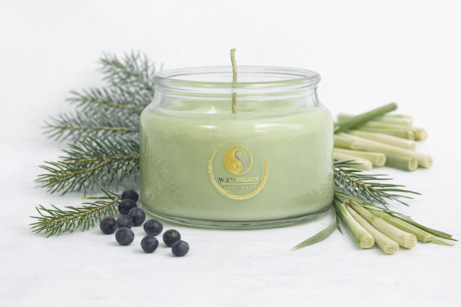 "Forest Spa" 330ml/50h palenia - zapachowa świeca sojowa. Sosna, świerk, las - W Zmysłach