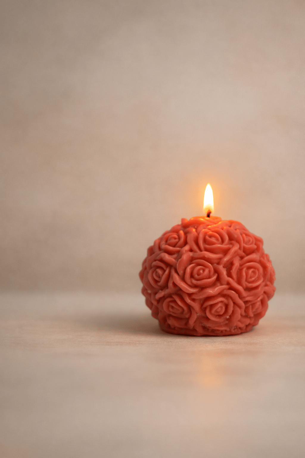 „Płonąca Róża”- Świeca sojowa o zapachu róży, geranium i Ambry HAND MADE PL - W Zmysłach